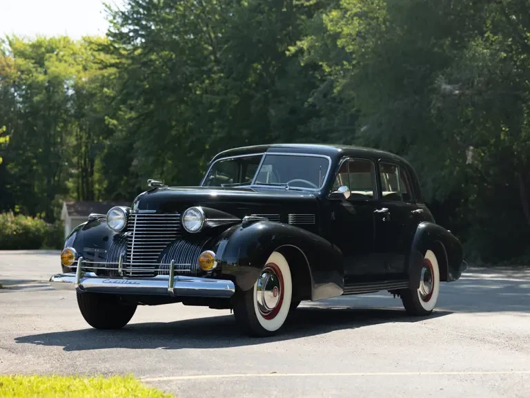 1940 Cadillac Sixty Special - Image 2 of 31