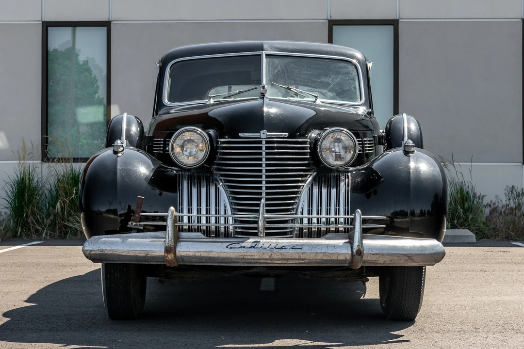 1940 Cadillac Sixty Special - Image 2 of 31