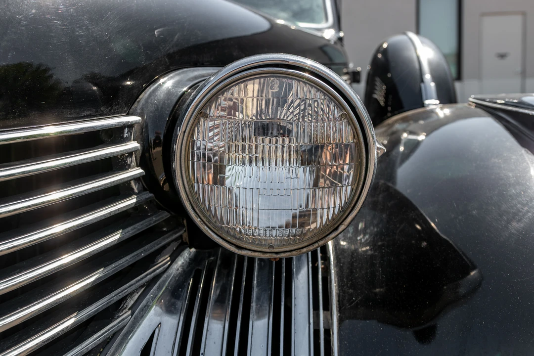 1940 Cadillac Sixty Special - Image 11 of 31