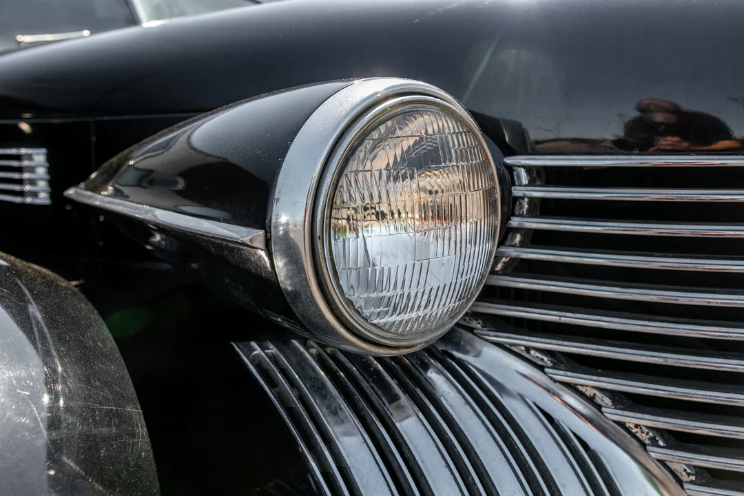 1940 Cadillac Sixty Special - Image 13 of 31