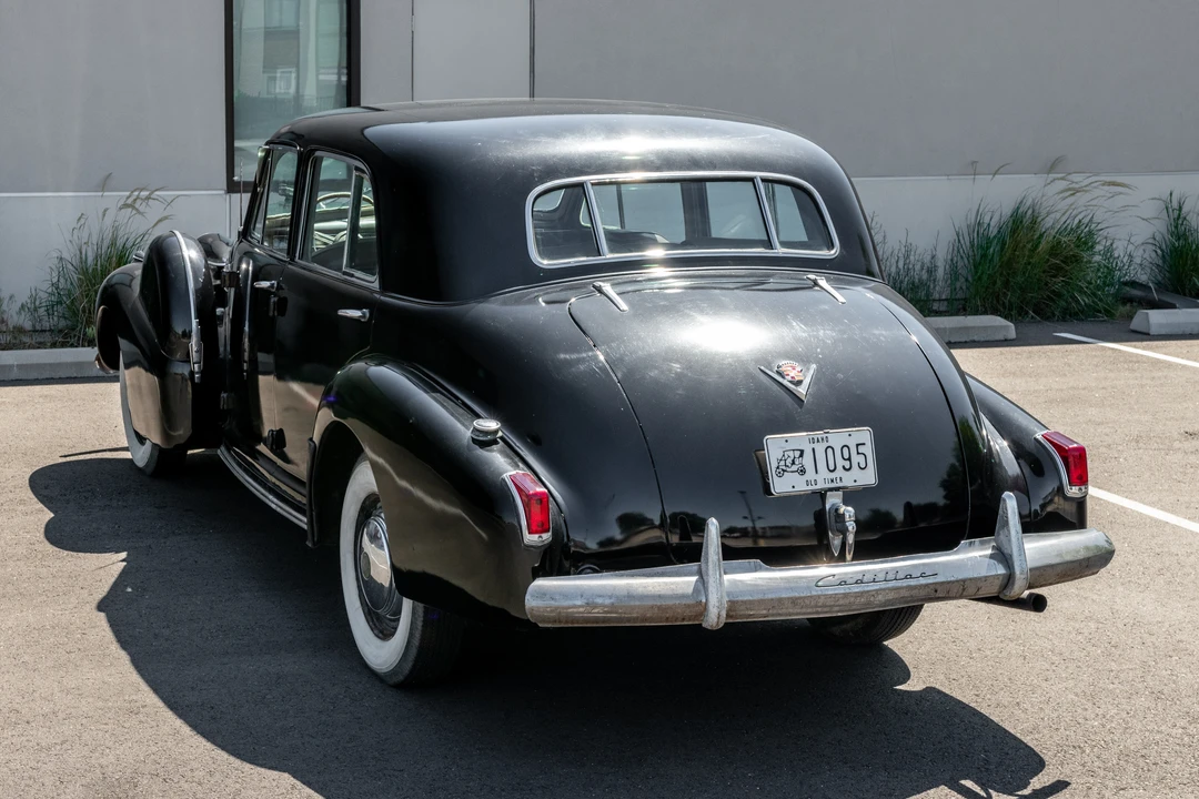 1940 Cadillac Sixty Special - Image 7 of 31