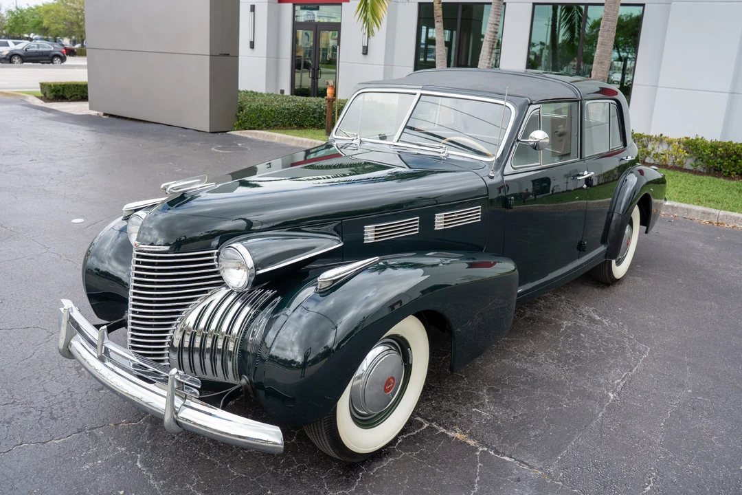 1940 Cadillac Sixty Special - Image 11 of 31