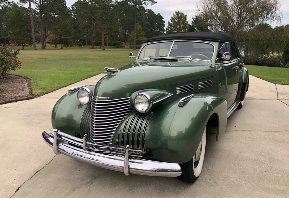 1940 Cadillac Series 62 1st Gen - Image 2 of 31