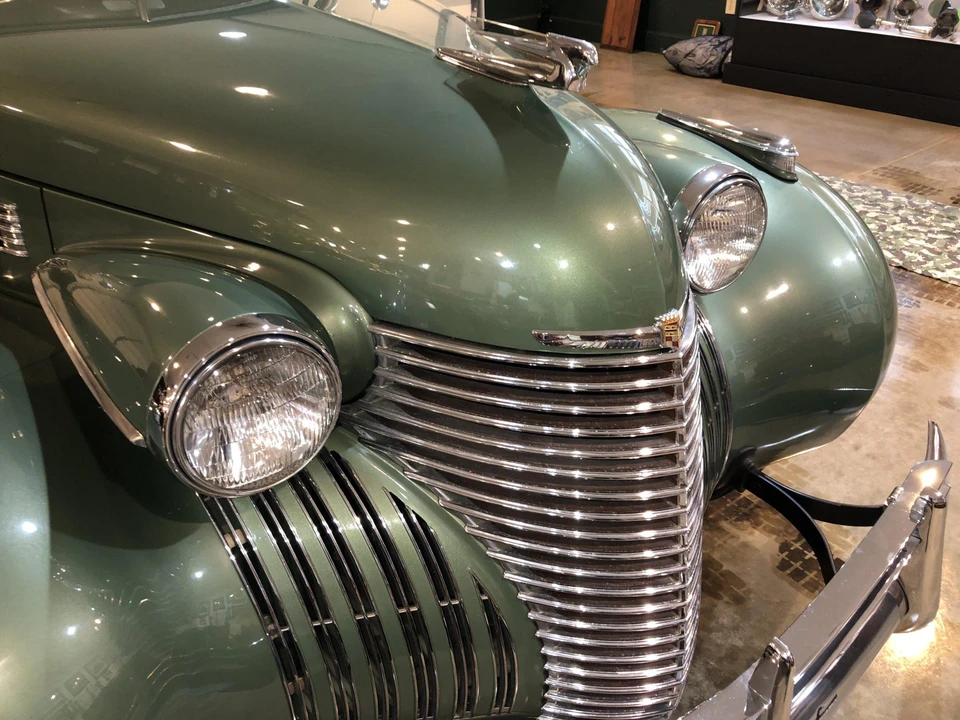 1940 Cadillac Series 62 1st Gen - Image 14 of 31