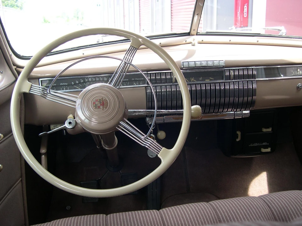 1940 Cadillac Series 62 1st Gen - Image 30 of 31