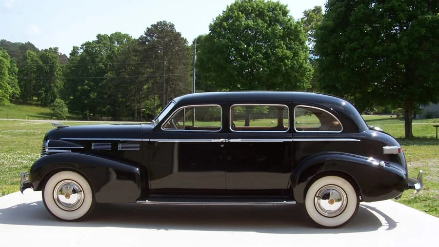 1940 Cadillac Series 70 & 75 - Image 2 of 12