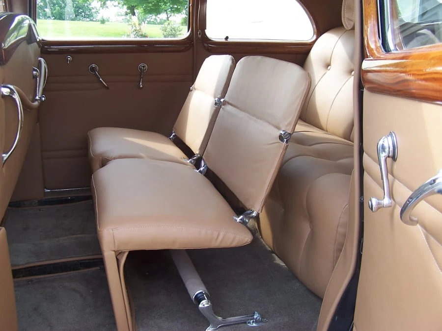 1940 Cadillac Series 70 & 75 - Image 5 of 12