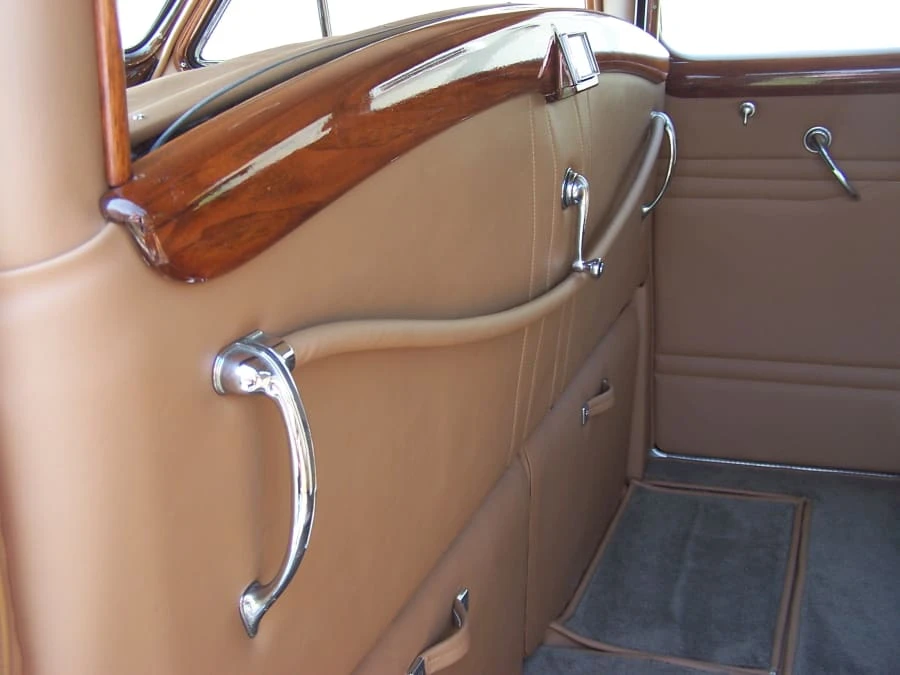 1940 Cadillac Series 70 & 75 - Image 7 of 12