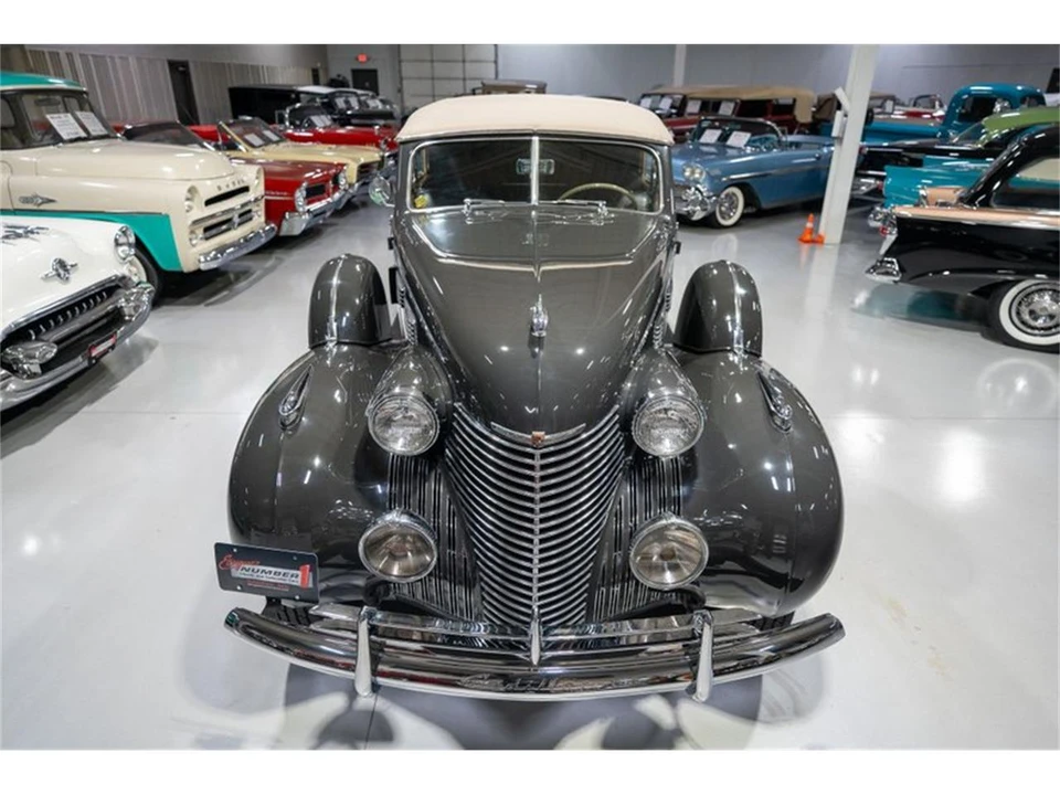 1940 Cadillac Series 62 1st Gen - Image 5 of 31
