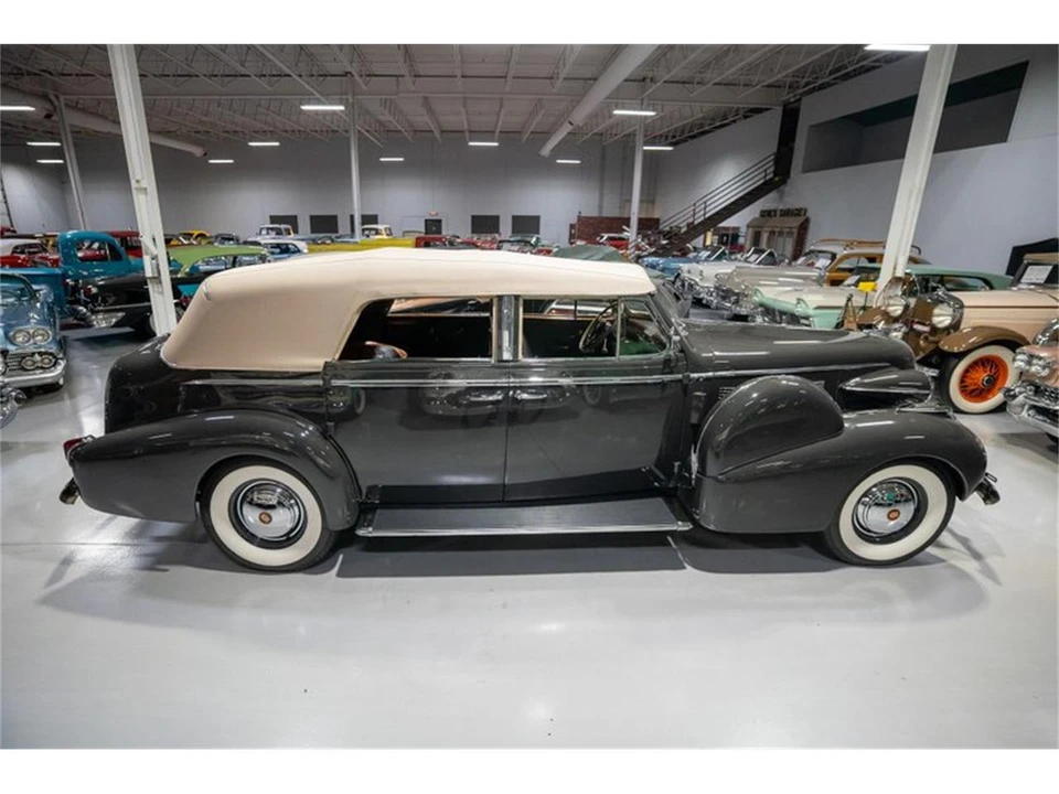1940 Cadillac Series 62 1st Gen - Image 7 of 31