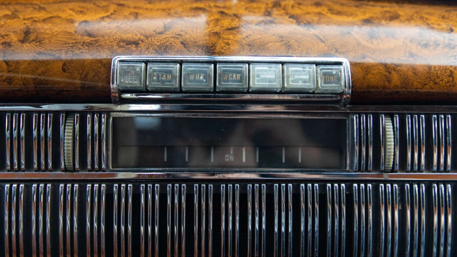 1940 Cadillac Series 70 & 75 - Image 9 of 20