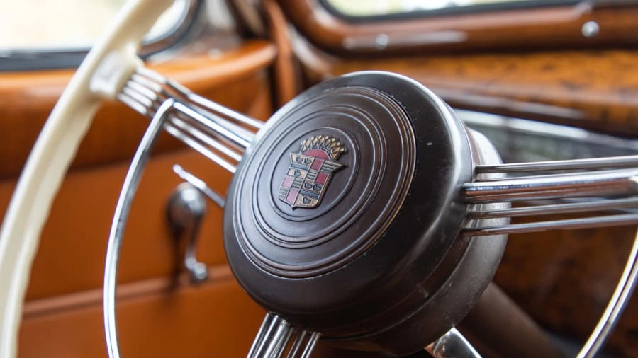 1940 Cadillac Series 70 & 75 - Image 15 of 20