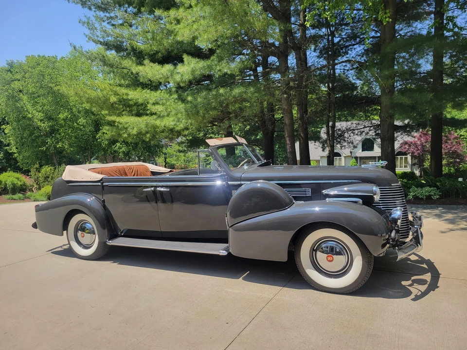 1940 Cadillac Series 70 & 75 - Image 24 of 31