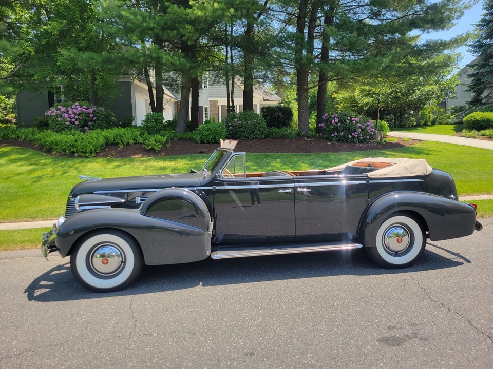 1940 Cadillac Series 70 & 75 - Image 11 of 31