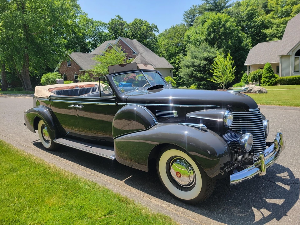 1940 Cadillac Series 70 & 75 - Image 27 of 31