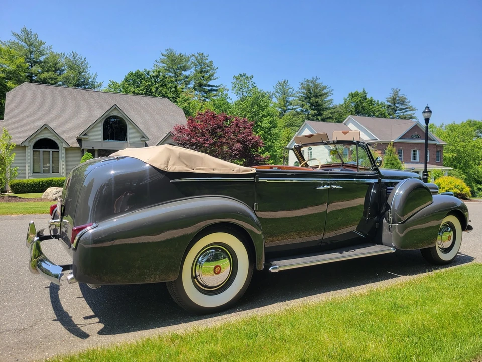 1940 Cadillac Series 70 & 75 - Image 19 of 31