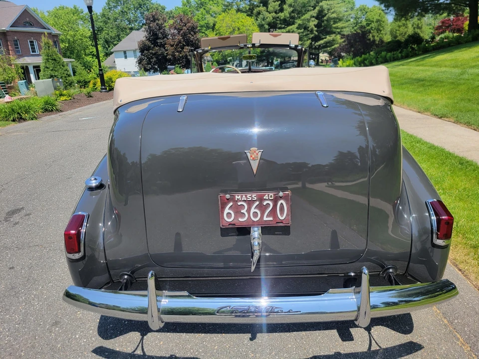1940 Cadillac Series 70 & 75 - Image 16 of 31