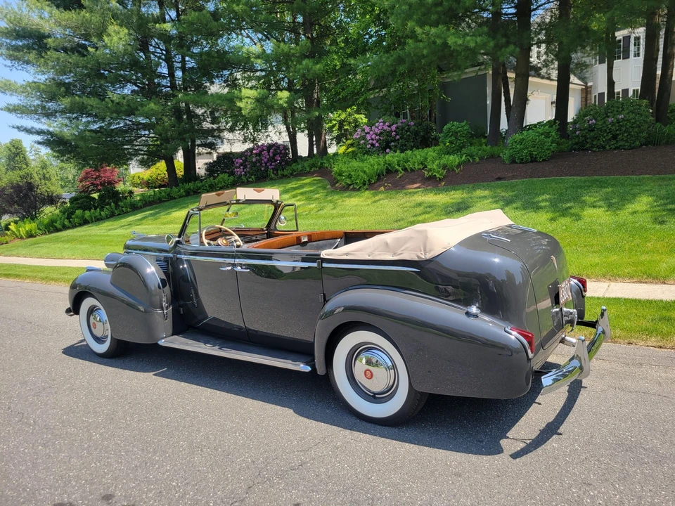 1940 Cadillac Series 70 & 75 - Image 15 of 31