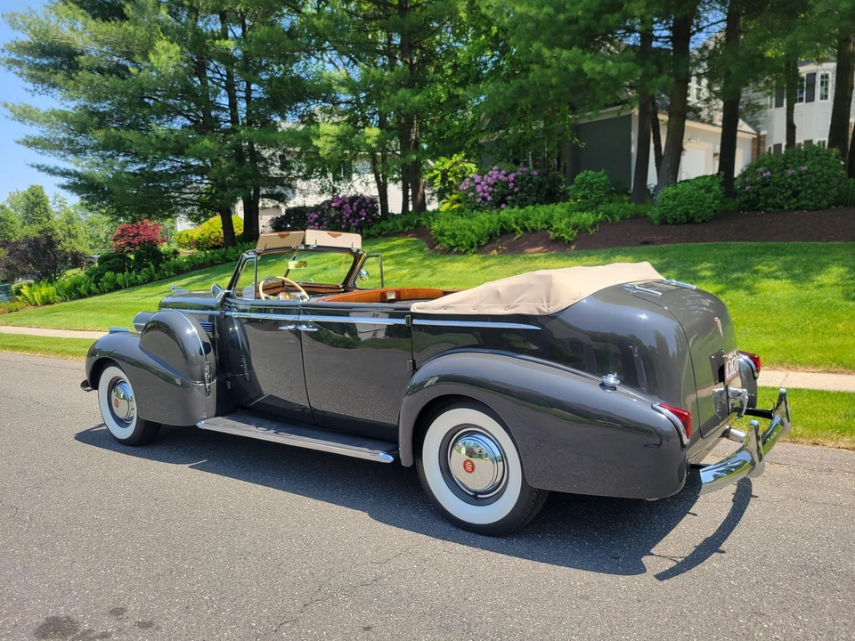 1940 Cadillac Series 70 & 75 - Image 14 of 31