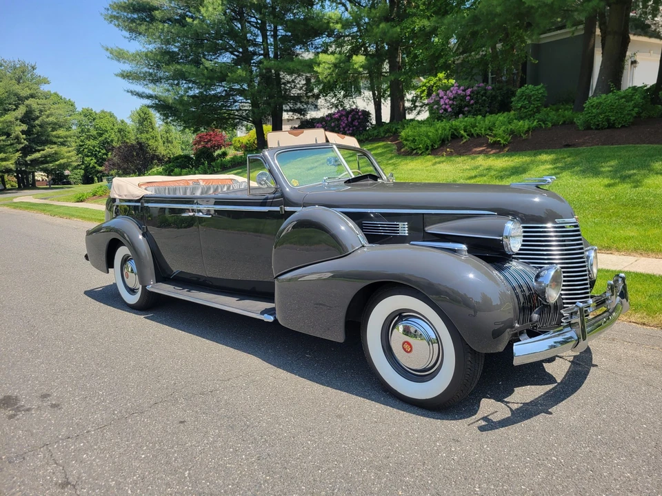 1940 Cadillac Series 70 & 75 - Image 28 of 31