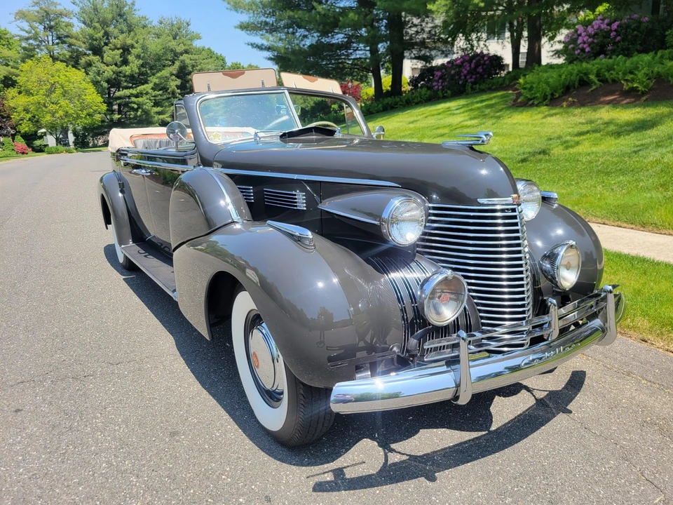 1940 Cadillac Series 70 & 75 - Image 31 of 31