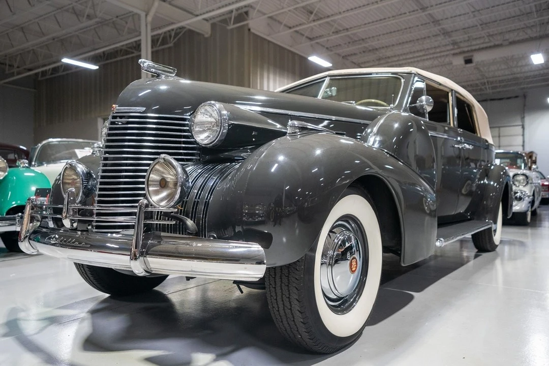 1940 Cadillac Series 62 1st Gen - Image 29 of 31