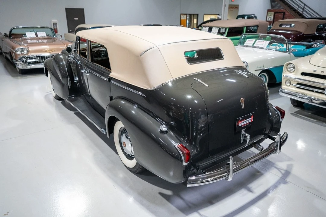 1940 Cadillac Series 62 1st Gen - Image 11 of 31