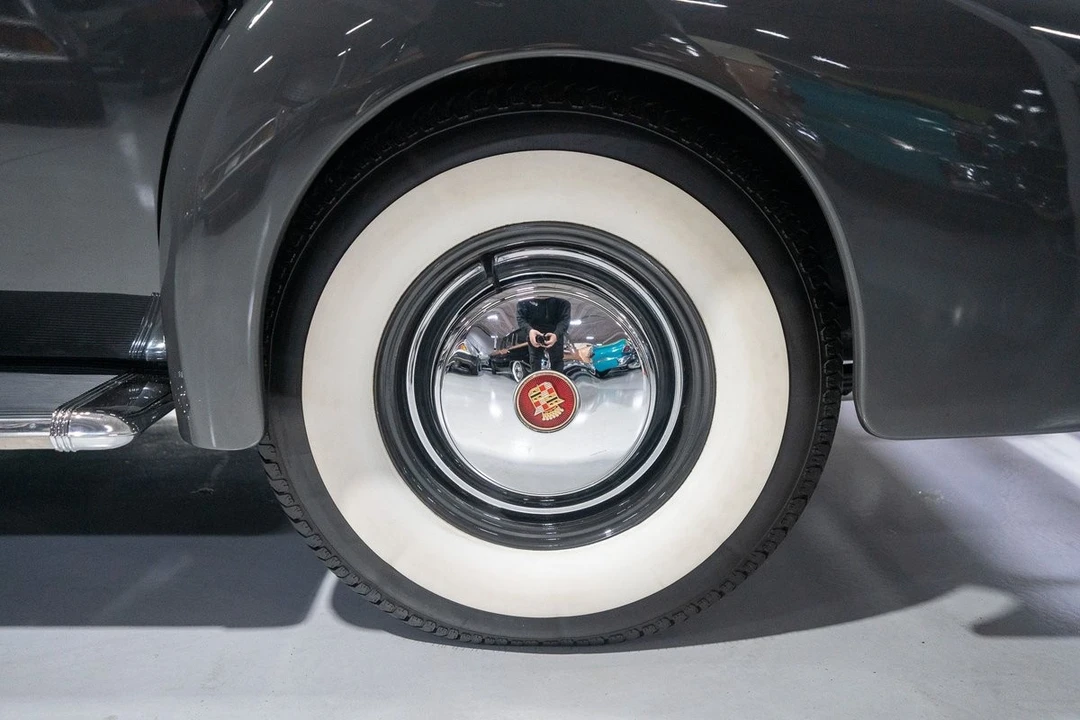 1940 Cadillac Series 62 1st Gen - Image 24 of 31