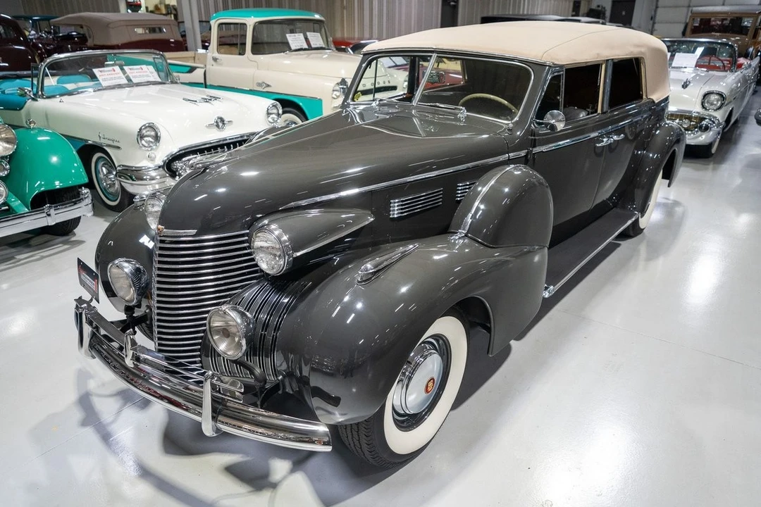 1940 Cadillac Series 62 1st Gen - Image 5 of 31