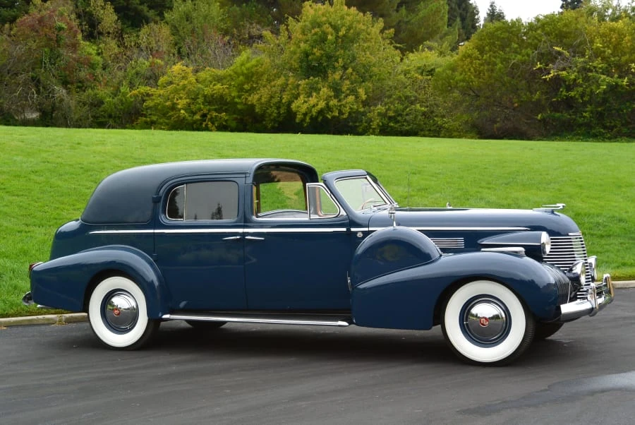 1940 Cadillac Series 70 & 75 - Image 9 of 31