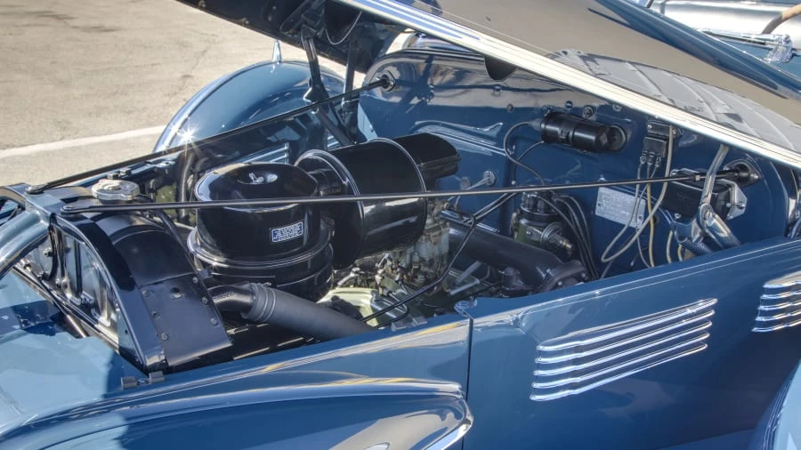 1940 Cadillac Series 70 & 75 - Image 6 of 20