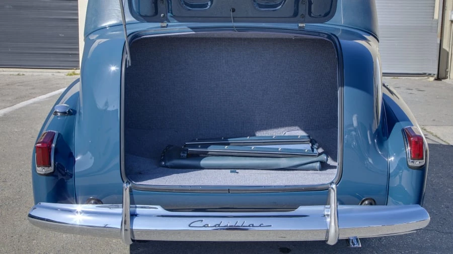 1940 Cadillac Series 70 & 75 - Image 17 of 20