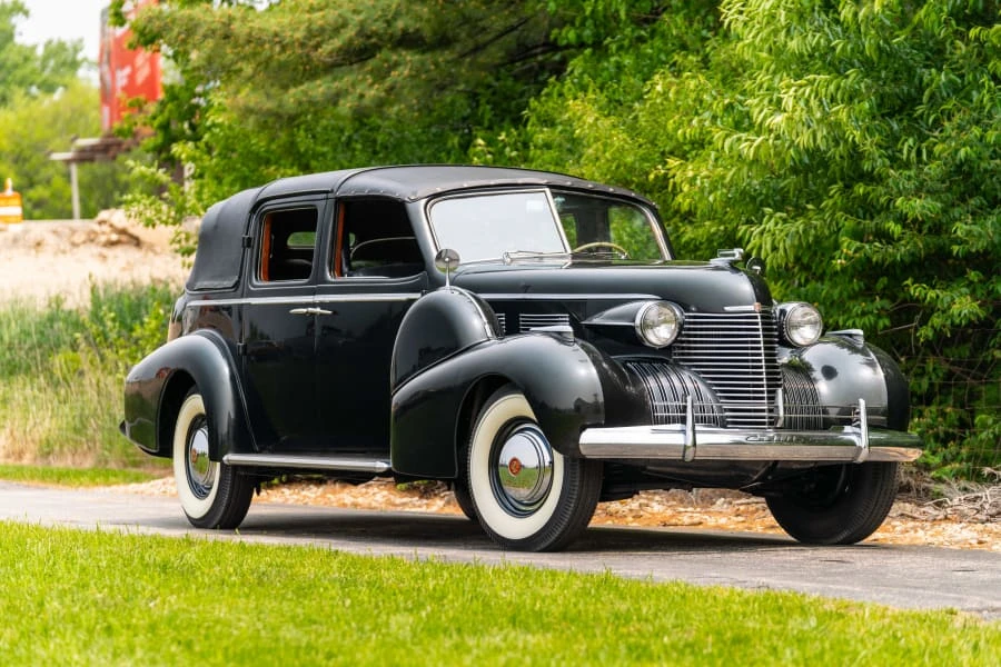 1940 Cadillac Series 70 & 75 - Image 6 of 31