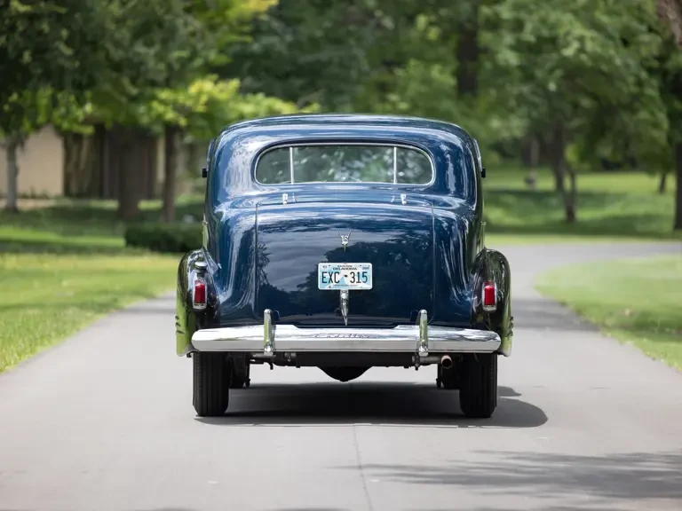 1940 Cadillac Series 70 & 75 - Image 10 of 31