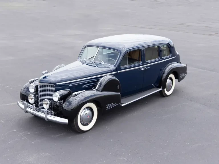 1940 Cadillac Series 70 & 75 - Image 11 of 31