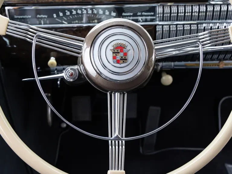 1940 Cadillac Series 70 & 75 - Image 17 of 31