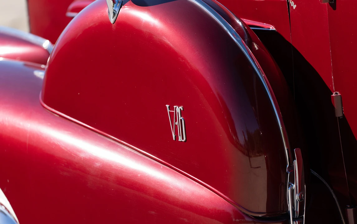 1940 Cadillac Series 70 & 75 - Image 21 of 24