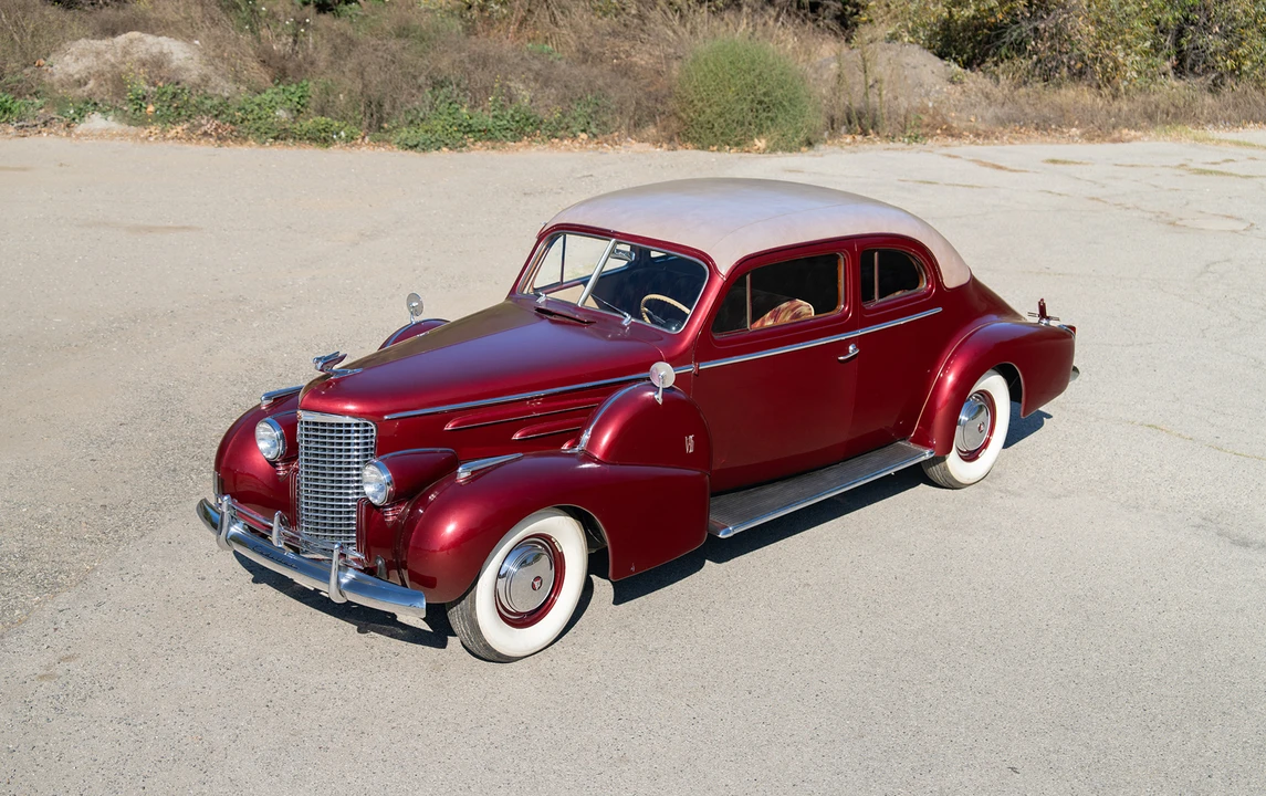 1940 Cadillac Series 70 & 75 - Image 11 of 24