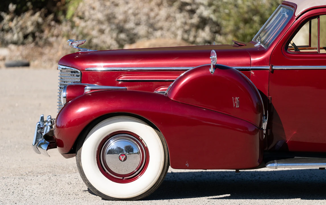 1940 Cadillac Series 70 & 75 - Image 19 of 24
