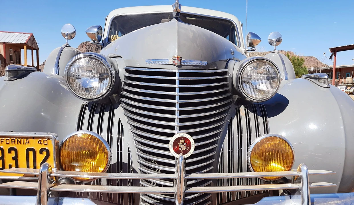1940 Cadillac Sixty Special - Image 12 of 31
