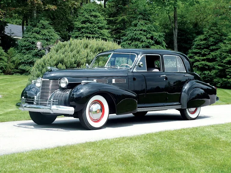 1940 Cadillac Sixty Special - Image 2 of 2
