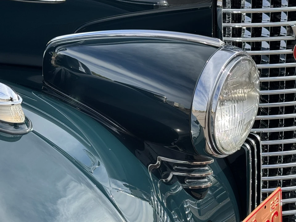 1940 Cadillac Series 70 & 75 - Image 30 of 31