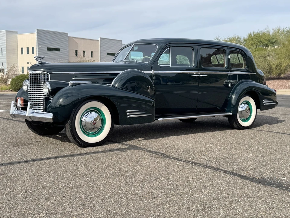 1940 Cadillac Series 70 & 75 - Image 5 of 31