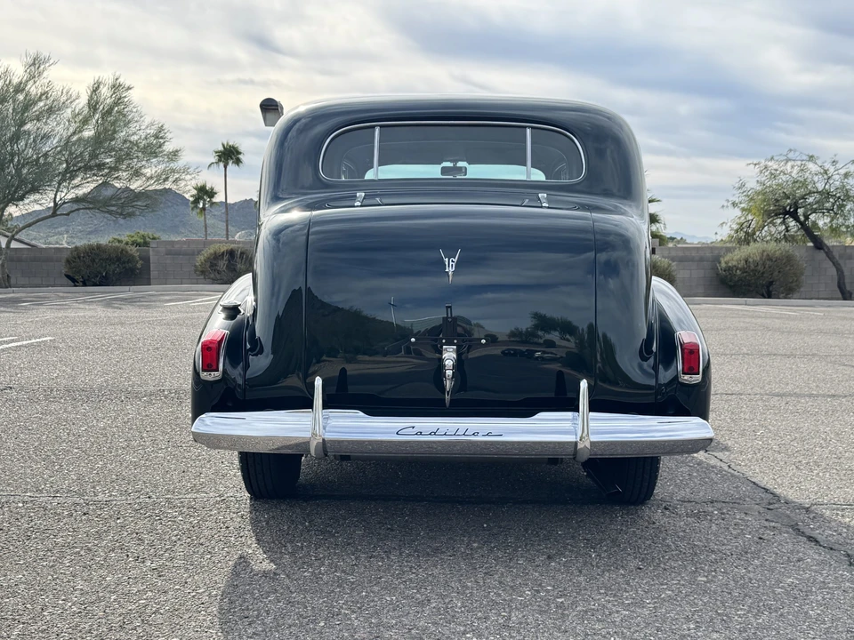 1940 Cadillac Series 70 & 75 - Image 9 of 31
