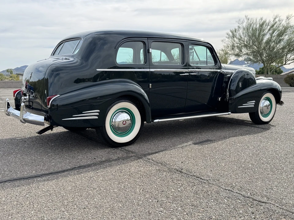 1940 Cadillac Series 70 & 75 - Image 11 of 31