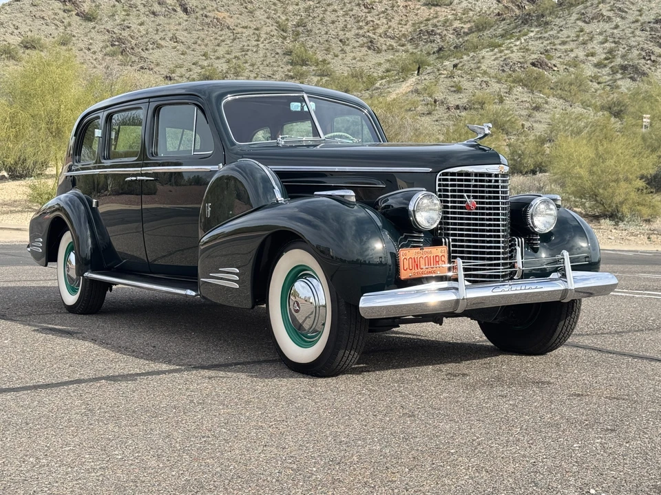 1940 Cadillac Series 70 & 75 - Image 14 of 31