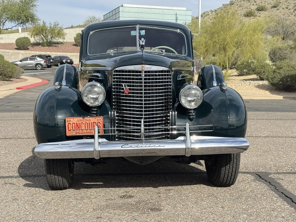 1940 Cadillac Series 70 & 75 - Image 17 of 31