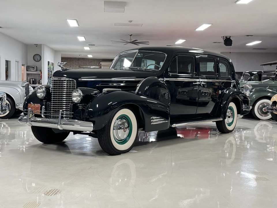 1940 Cadillac Series 70 & 75 - Image 19 of 31