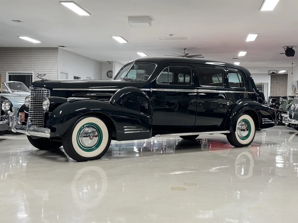 1940 Cadillac Series 70 & 75 - Image 20 of 31