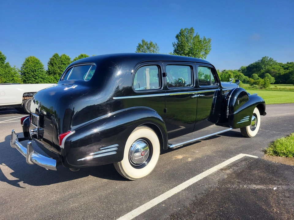 1940 Cadillac Series 70 & 75 - Image 15 of 31